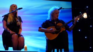 Brian May & Kerry Ellis - "Dust In The Wind" La Cigale, France 08/07/2013