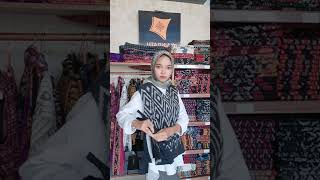 Download lagu Rompi tenun tali by Kainratu #music #remix #rompi #bajutenun mp3