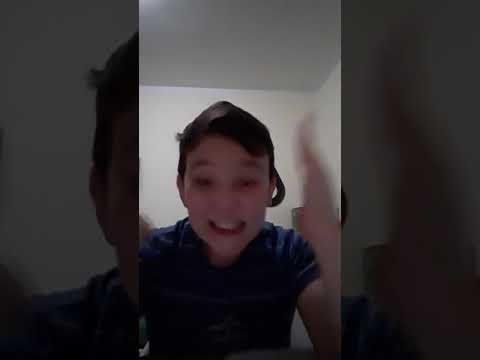 INTELLIGENTI VS STUPIDI CHALLENGE A SCUOLA