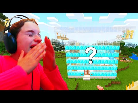 Norris Nuts Gaming - *Sabre Cried* WHO BUILDS THE BEST MYSTERY HOUSE Minecraft Gaming w/ The Norris Nuts