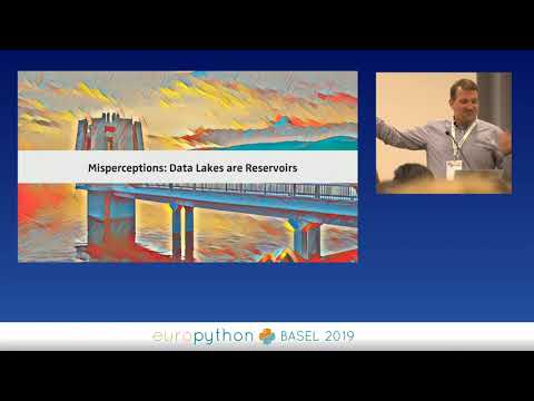 Alexander Hendorf - Explaining AI to Managers 👨‍💼🤖👩‍💼