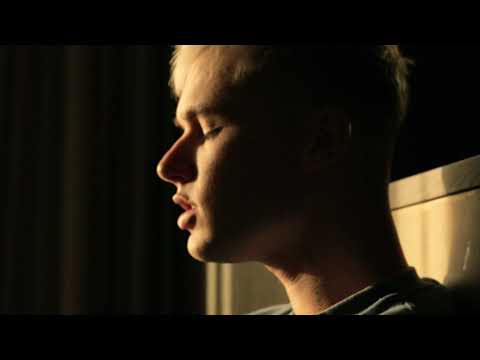 HRVY - Golden Hour (Visualiser)