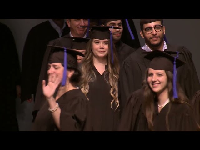 Collation des grades 2024 de l&rsquo;École des sciences de la gestion (2)