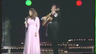Johnny Cash and June Carter Cash - Jackson (The Johnny Cash Show)
