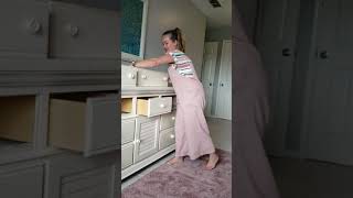 Removing drawers from Broyhill dresser