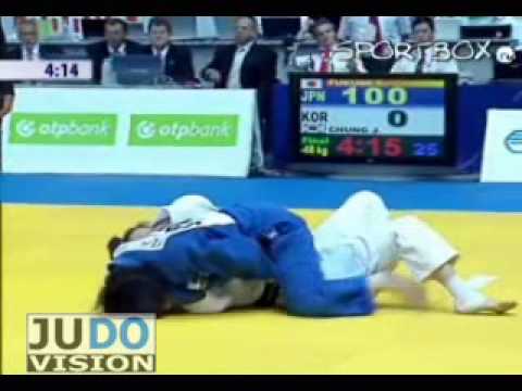 JUDO 2009 Grand Slam Moscow: Tomoko Fukumi 福見 友子 (JPN) - Jung-Yeon Chung (KOR)