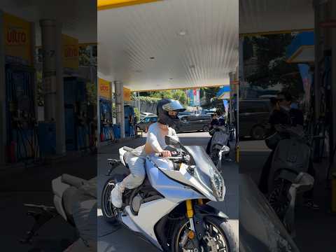 Buz mavisi 💦 #motosiklet #motorcycle #motorcular #bikergirl #motogirl #motorcyclegirl #motovlog