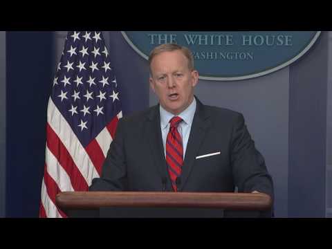 Sean Spicer: "Nicht einmal Hitler hat chemische Waffen eingesetzt"