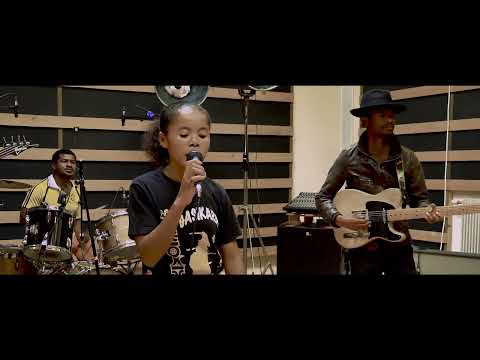 Bobo & Behaja - Tantely Male Zay