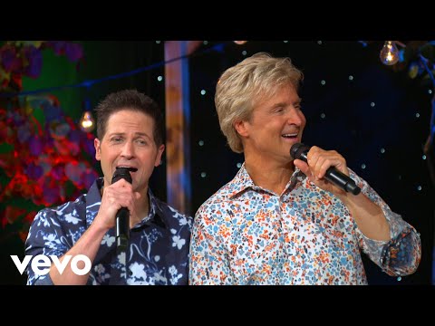Gaither Vocal Band - Laughter In The Rain