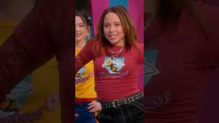 Download lagu Electric Bloom 'The Honeybees Fight' Song Remixed! 🐝🎵 | Disney Channel Music mp3