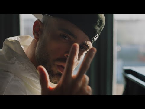 ISRAEL B, LOWLIGHT - YOUNG PIRRI