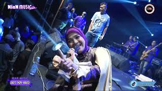 Download lagu WHY DO I SUFFER - Elvy Sukaesih (Cover) Anita Mansyur - NiaN Music, Dangdut ORIGINAL @nianmusicen... mp3