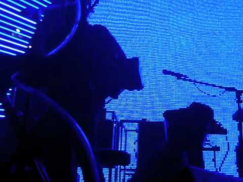 The Flaming Lips - Sleeping on the Roof Synth Check - New Years Eve Freakout Soundcheck 2010