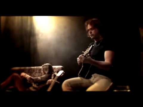 Hele Kõre & Kristjan Kasearu - Siis, kui maailm magab veel