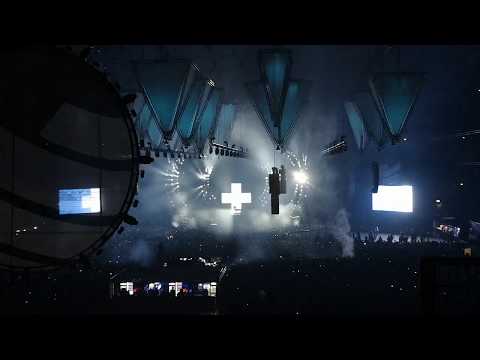 Martin Garrix at Winter World Club Dome 2020 | Set Start