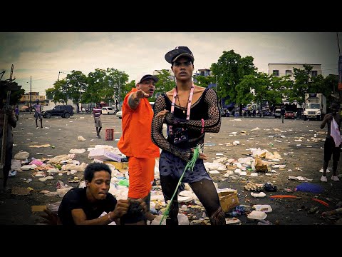 LA PRENDIA - QUAQUER feat LUIYI 92 (VIDEO OFICIAL)