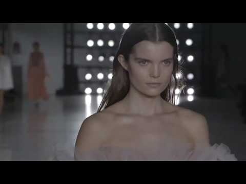 Giambattista Valli Spring/Summer 2019