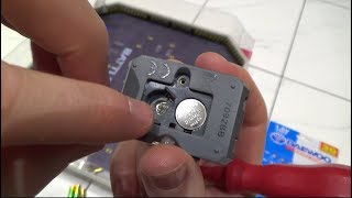 HEXBUG Battlebots Arena : How to change ALL the BATTERIES