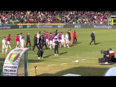 I tifosi del Cosenza non vogliono i calciatori sotto la curva, Bisoli lascia Terni a testa bassa