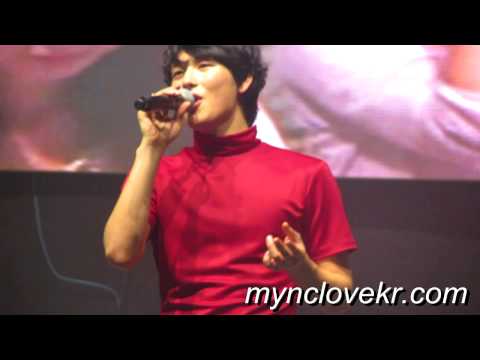 [fancam] 121110 Ze:A Showcase Live in Malaysia - Siwan Singing cut