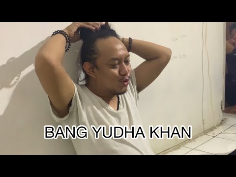 Bang Yudha Khan nih bossku ! Sofia latjubanya Kos The Raid
