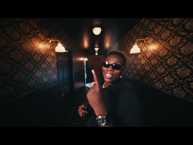 Reekado Banks aus Nigeria mit 'Nobody' (jetzt ansehen!) | Dance!