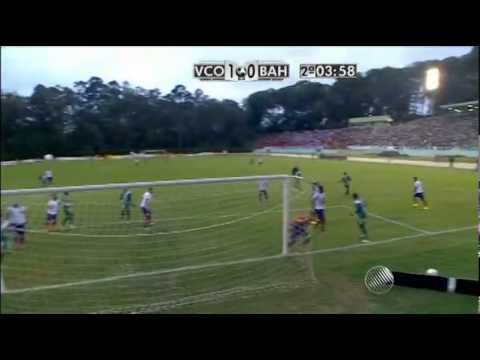 Melhores momentos   Vitória da Conquista 3 x 0 Bahia   26/4/ 2015