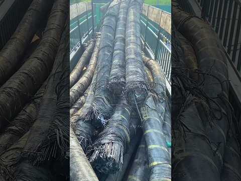 How Undersea Internet Cables are Laid.