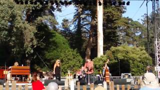 Buddy Miller & Lee Ann Womack: "Golden Ring"