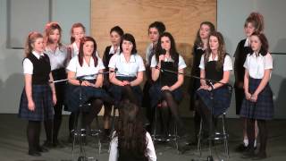 Mahi Toi 2013 - Garin girls choir cover Lorde &#39;Royals&#39;