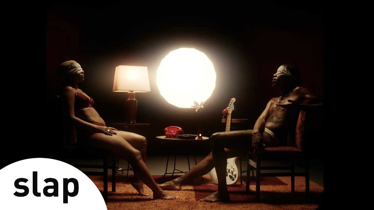 HODARI - SEM MÉNAGE