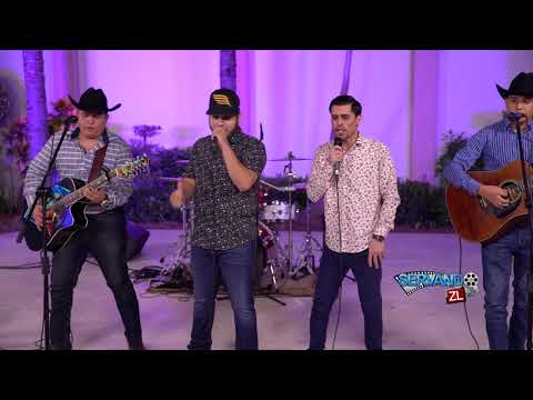 Los Del Arroyo Ft. Los Maximos - El M Junior (En Vivo 2019)