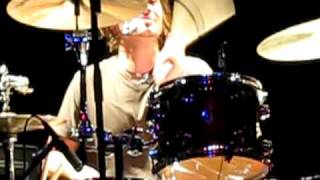 The end of &quot;Running Man&quot; by Hanson in Hartford, CT on 10/22/08.