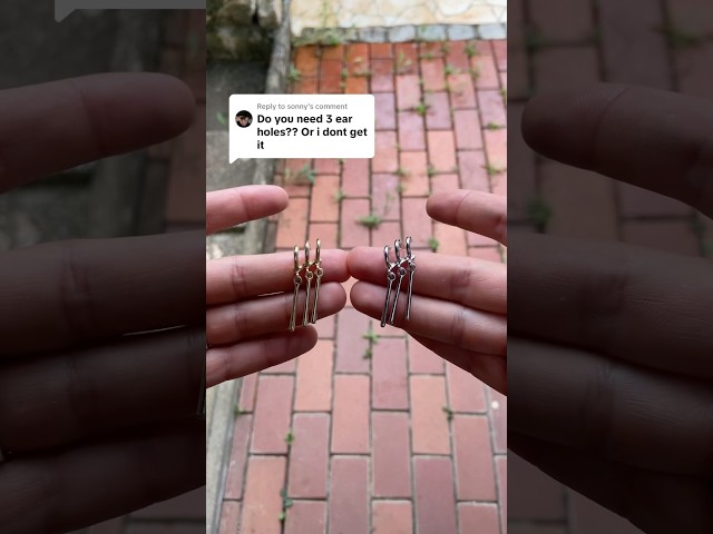 Vídeo relacionado con YouU One P. Jewelry Zoro - Pendientes largos con etiqueta engomada de anime para mujeres y hombres, aretes colgantes de barra vertical para mujeres y hombres, aretes de gota de línea geométrica