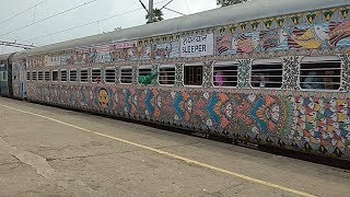 preview picture of video '12565 Bihar Sampark Kranti SF Express Thundering Daraundha Junction'