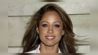 Stacey Dash  TOPLESS Huge Size Will Make You Look Twice, Try Not To Drool