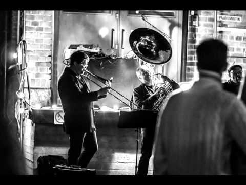 The Hämpton DixieBand - Don´t you feel my leg