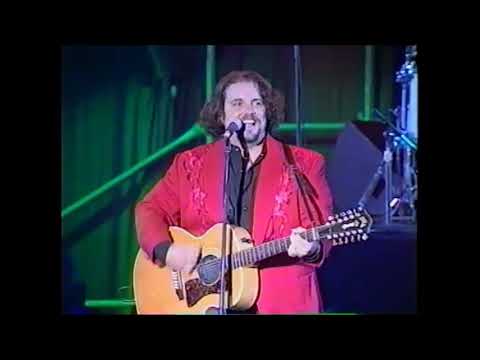 The Mavericks "Here Comes The Rain" (Boca Raton, 1995)