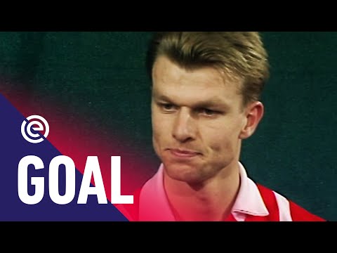 ARTHUR NUMAN RONDT DE PERFECTE COUNTER AF Arthur Numan | PSV - Ajax (06-02-1994) | Goal