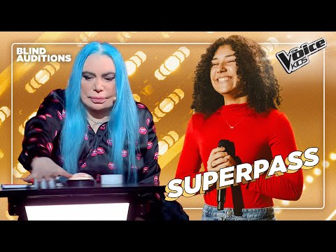Emma wins the SUPERPASS with Giorgia's "E poi" | The Voice Kids Italy Blind Auditions