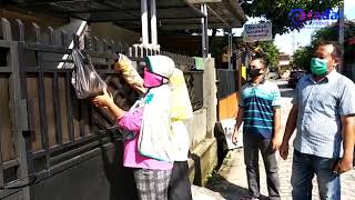 Tetangga Isolasi Mandiri, Warga Bantu Kebutuhan Pokok