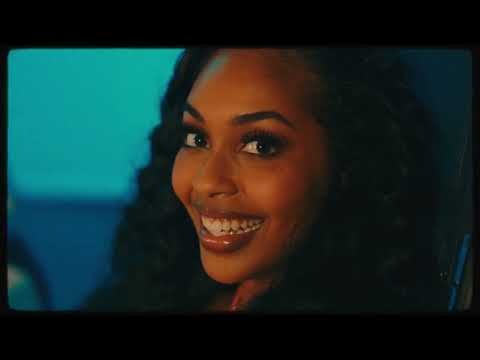 Tamarindo (video Oficial) - Los Ajenos & Zaú