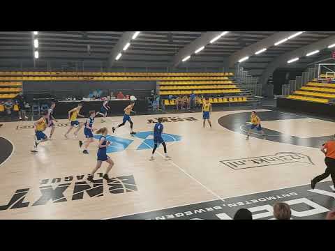 United Academy M16-1 - Celeritas-Donar Q4