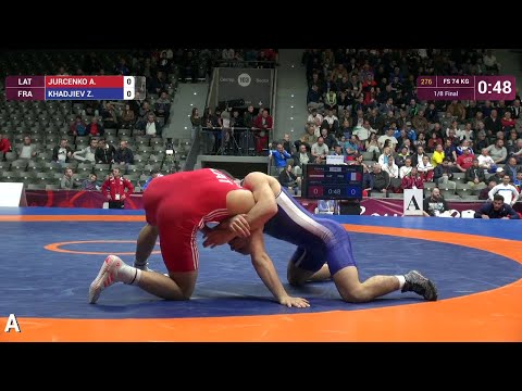 1/8 FS - 74 kg: A. JURCENKO (LAT) df. Z. KHADJIEV (FRA) by TF, 14-1