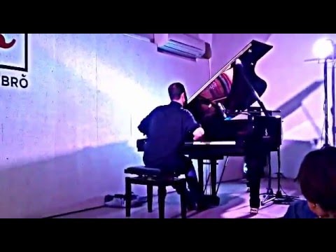 GIOVANNI GUIDI PIANO SOLO