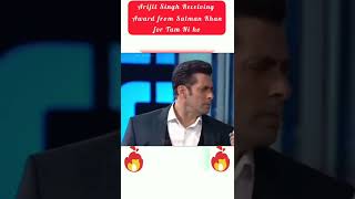 Download lagu Best awards Of Arijit Singh,by Salman Khan for Tum hi ho song. mp3 Download lagu Best awards Of Arijit Singh,by Salman Khan for Tum hi ho song. mp3