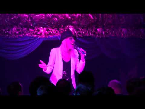 ESCKAZ in London: Corinne Hermes (Luxembourg 1983) - I Will Always Love You (at London Eurovision)