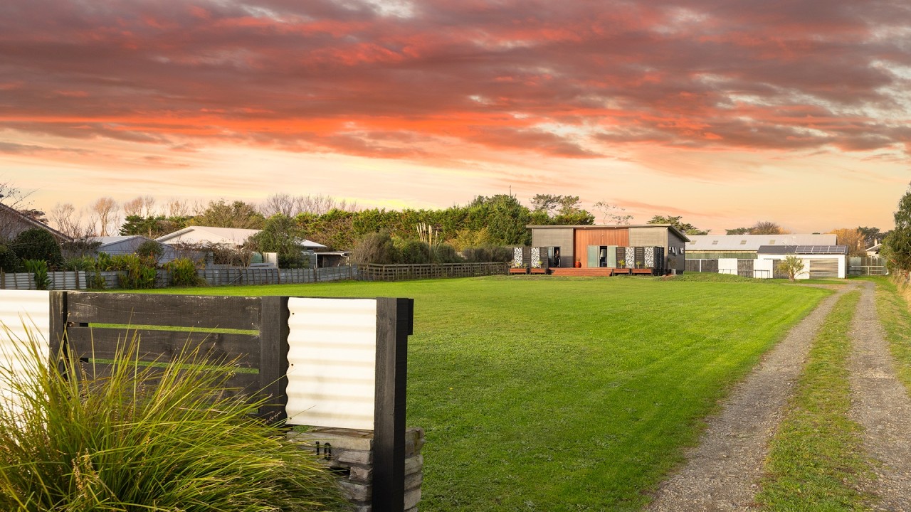 Foxton Home, Two Sleepouts & Subdivision Potential