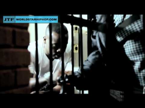 Video Yo Gotti Standing In The Kitchen (official video)
